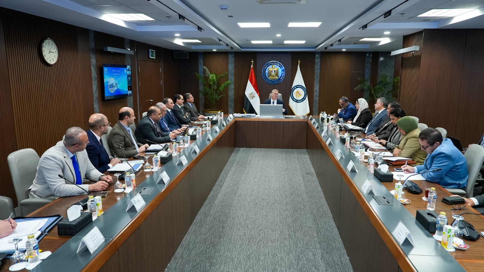 وزير البترول يعتمد الموازنات الاستثمارية لشركتي الإسكندرية والعامرية للبترول 2026–2027