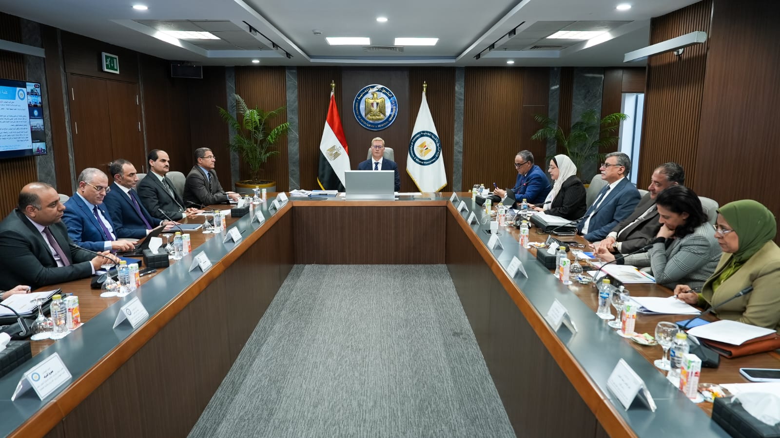 وزير البترول يعتمد الموازنات الاستثمارية لشركتي الإسكندرية والعامرية للبترول 2026–2027