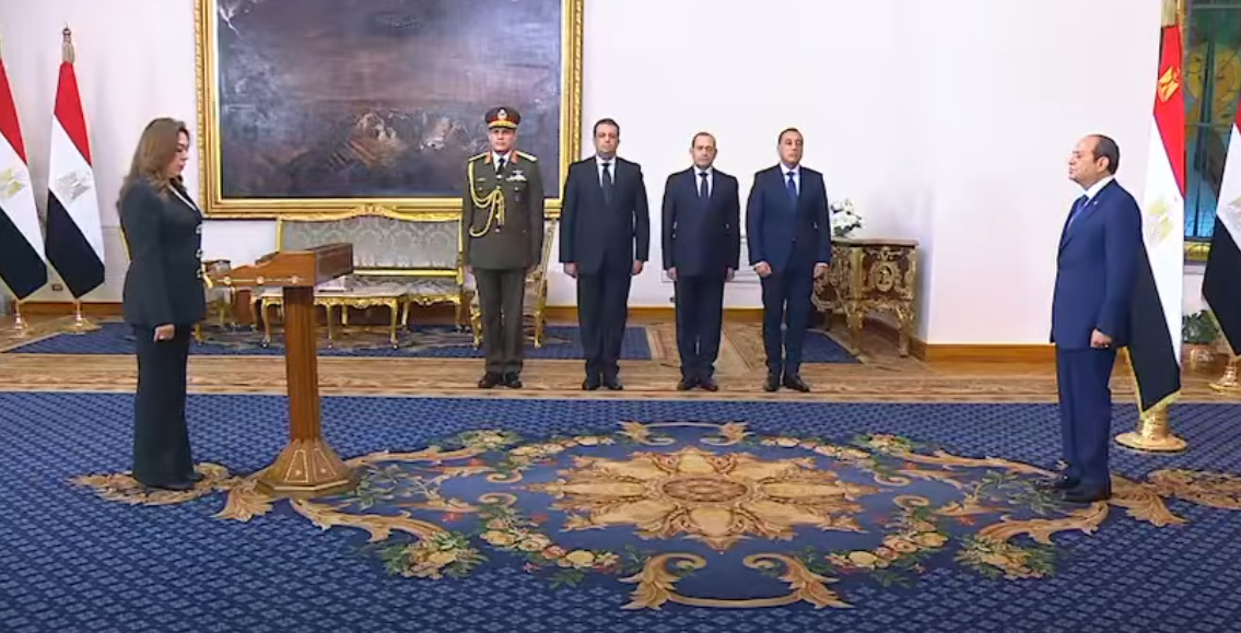 الرئيس السيسي يشهد أداء اليمين الدستورية للوزراء الجُدد