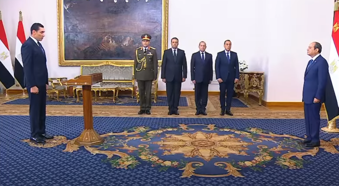 الرئيس السيسي يشهد أداء اليمين الدستورية للوزراء الجُدد