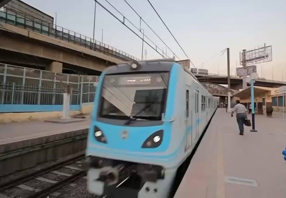 النقل تعلن تعديل مواعيد تشغيل خطوط المترو الثلاثة والقطار الكهربائي الخفيف