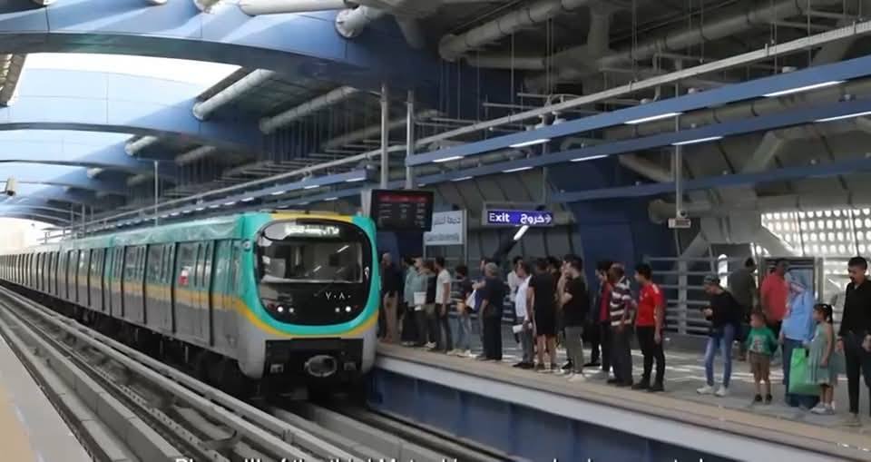 النقل تعلن تعديل مواعيد تشغيل خطوط المترو الثلاثة والقطار الكهربائي الخفيف