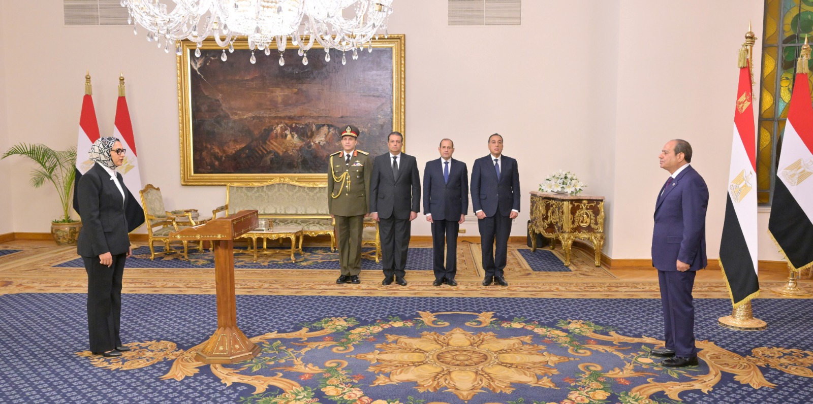 الرئيس السيسي يشهد أداء المحافظين الجدد ونوابهم لليمين الدستورية