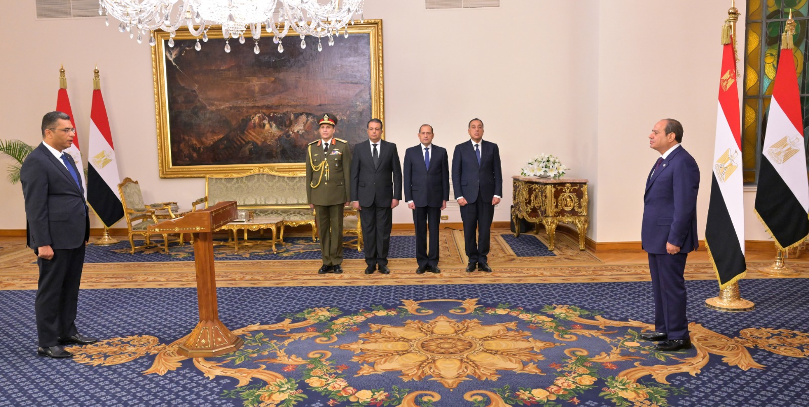 الرئيس السيسي يشهد أداء المحافظين الجدد ونوابهم لليمين الدستورية