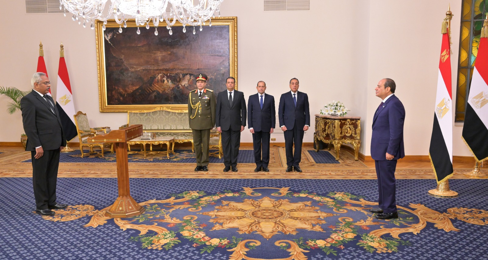 الرئيس السيسي يشهد أداء المحافظين الجدد ونوابهم لليمين الدستورية