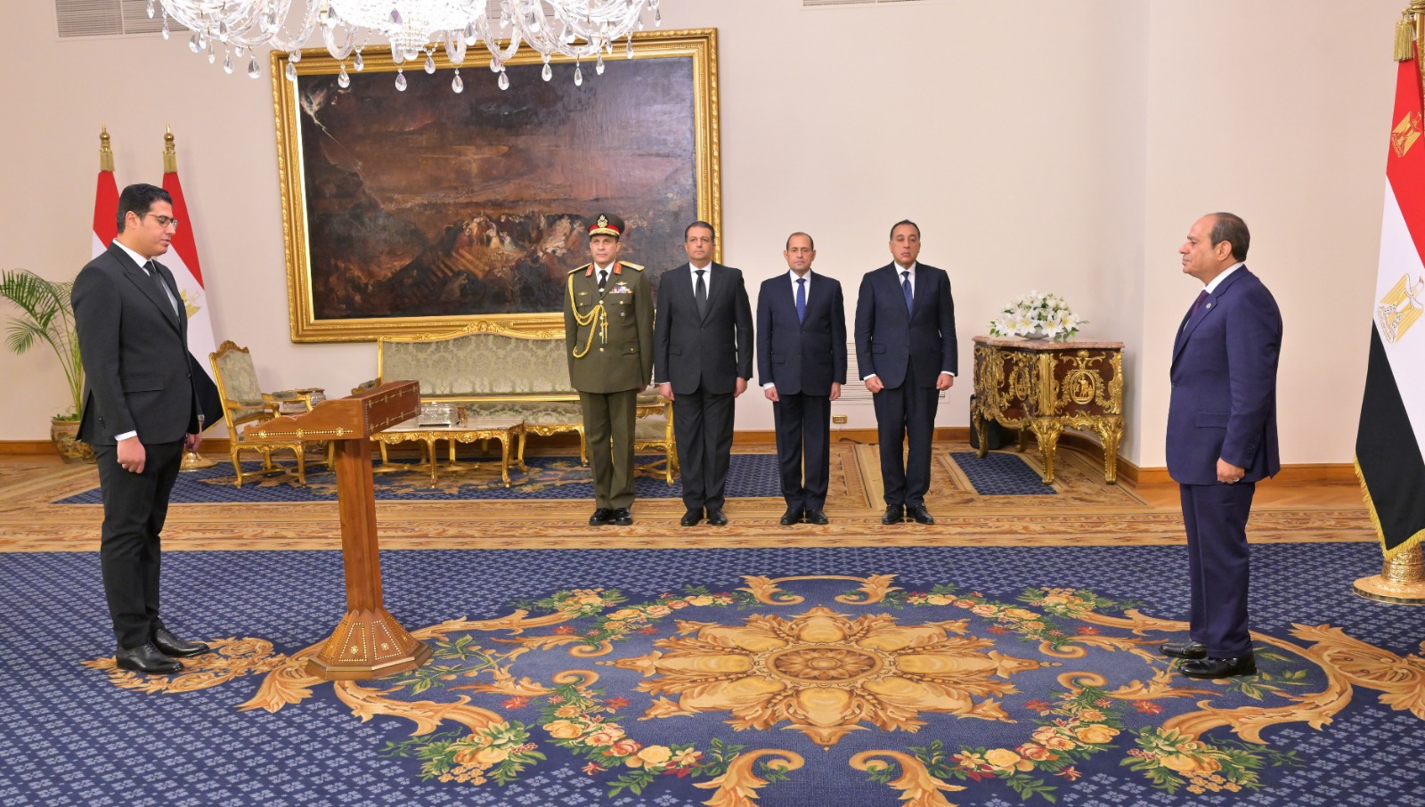 الرئيس السيسي يشهد أداء المحافظين الجدد ونوابهم لليمين الدستورية