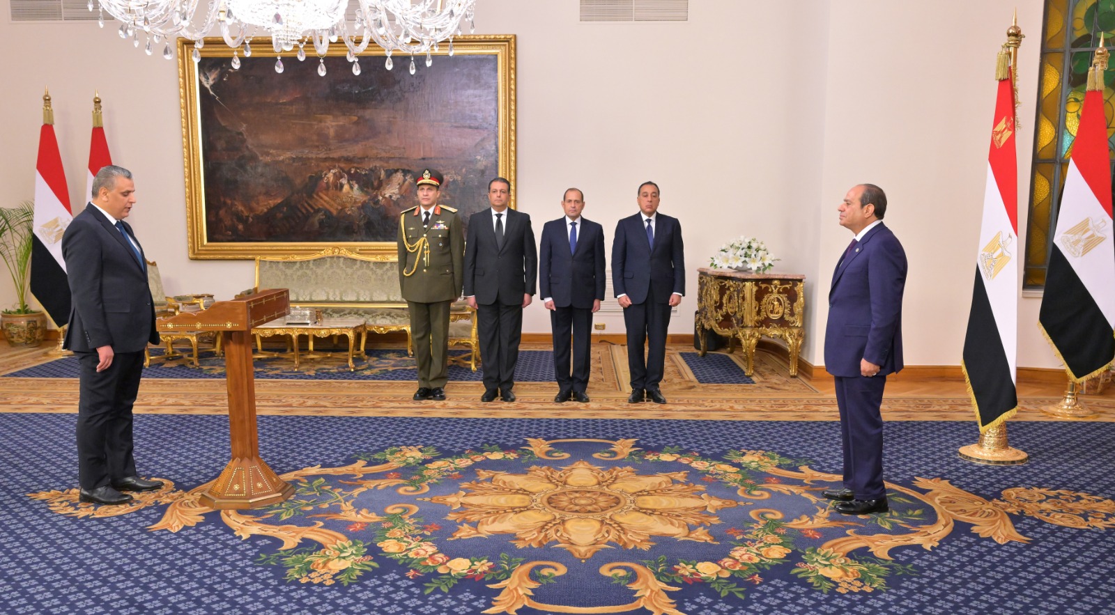 الرئيس السيسي يشهد أداء المحافظين الجدد ونوابهم لليمين الدستورية