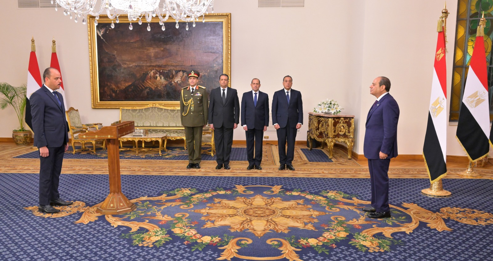 الرئيس السيسي يشهد أداء المحافظين الجدد ونوابهم لليمين الدستورية