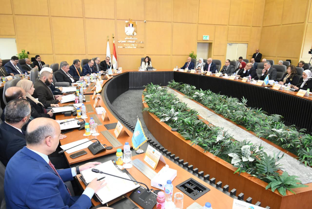 وزيرة الإسكان تترأس الجمعية العمومية لشركة المقاولون العرب