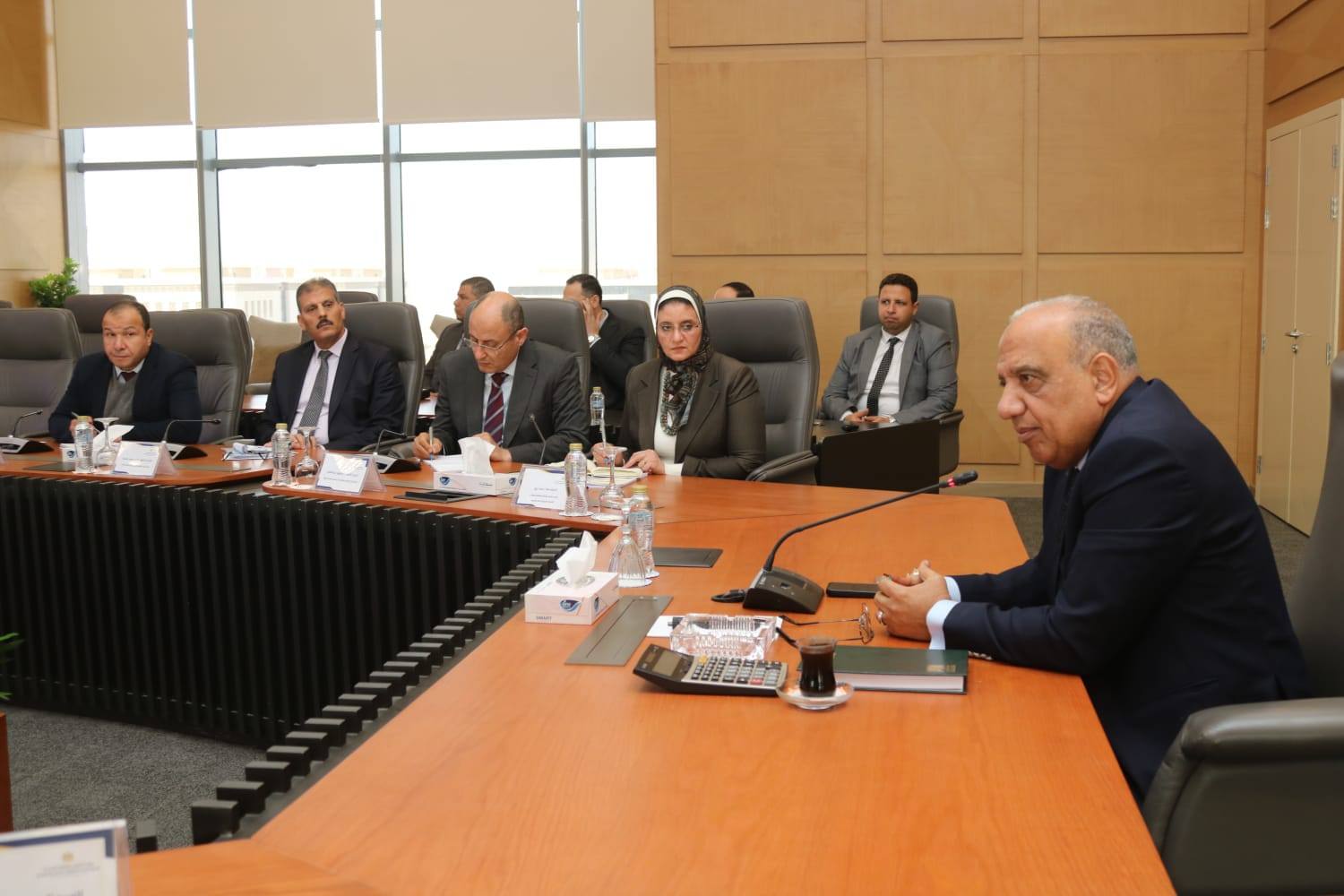 وزير الكهرباء يجتمع برؤساء شركات إنتاج الكهرباء 