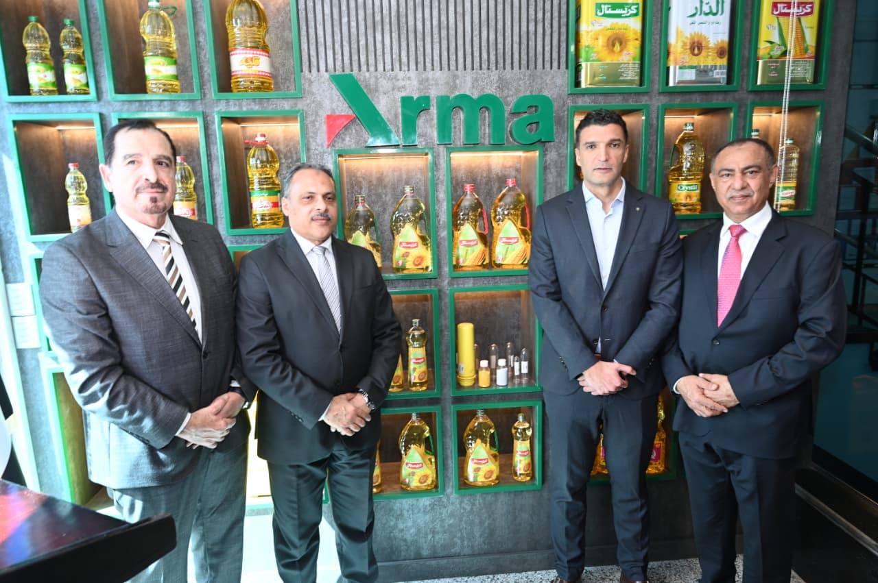 وزير الصناعة يتفقد مصنعين للصناعات الهندسية والغذائية بمدينة العاشر من رمضان