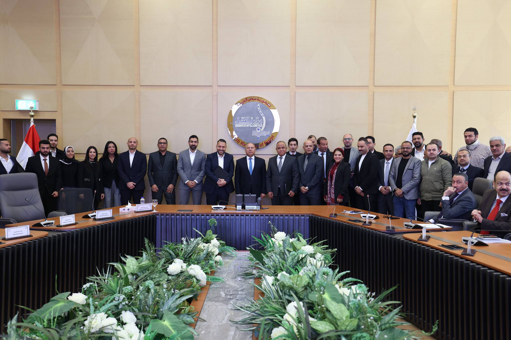 وزير النقل يشهد توقيع بروتوكول تعاون بين سوبر جيت وبوسطة 