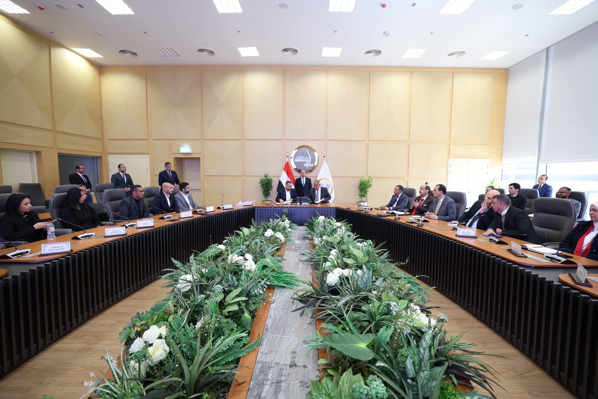 وزير النقل يشهد توقيع بروتوكول تعاون بين سوبر جيت وبوسطة 