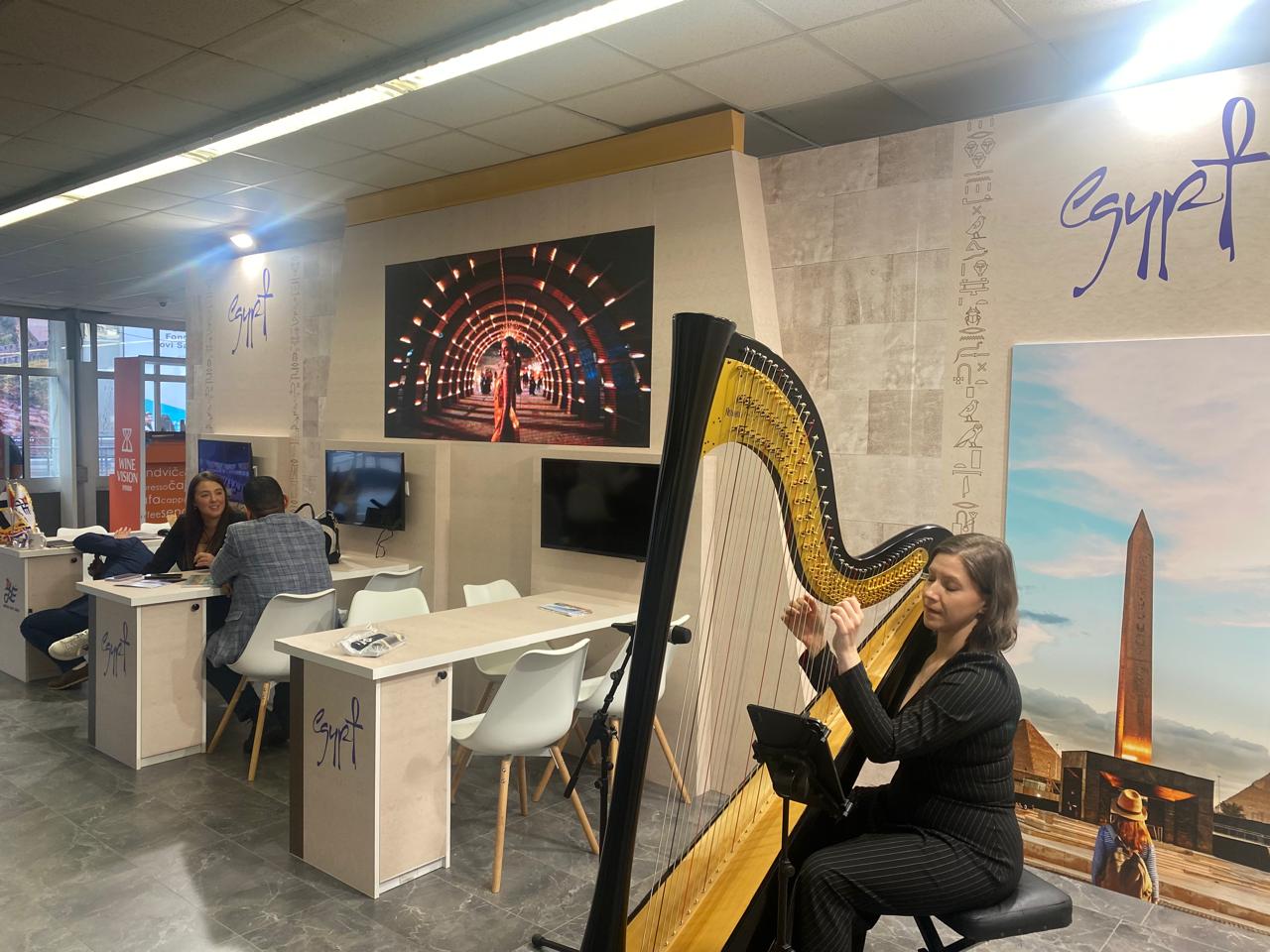 وزارة السياحة تشارك في معرضين سياحيين دوليين بالمجر وصربيا