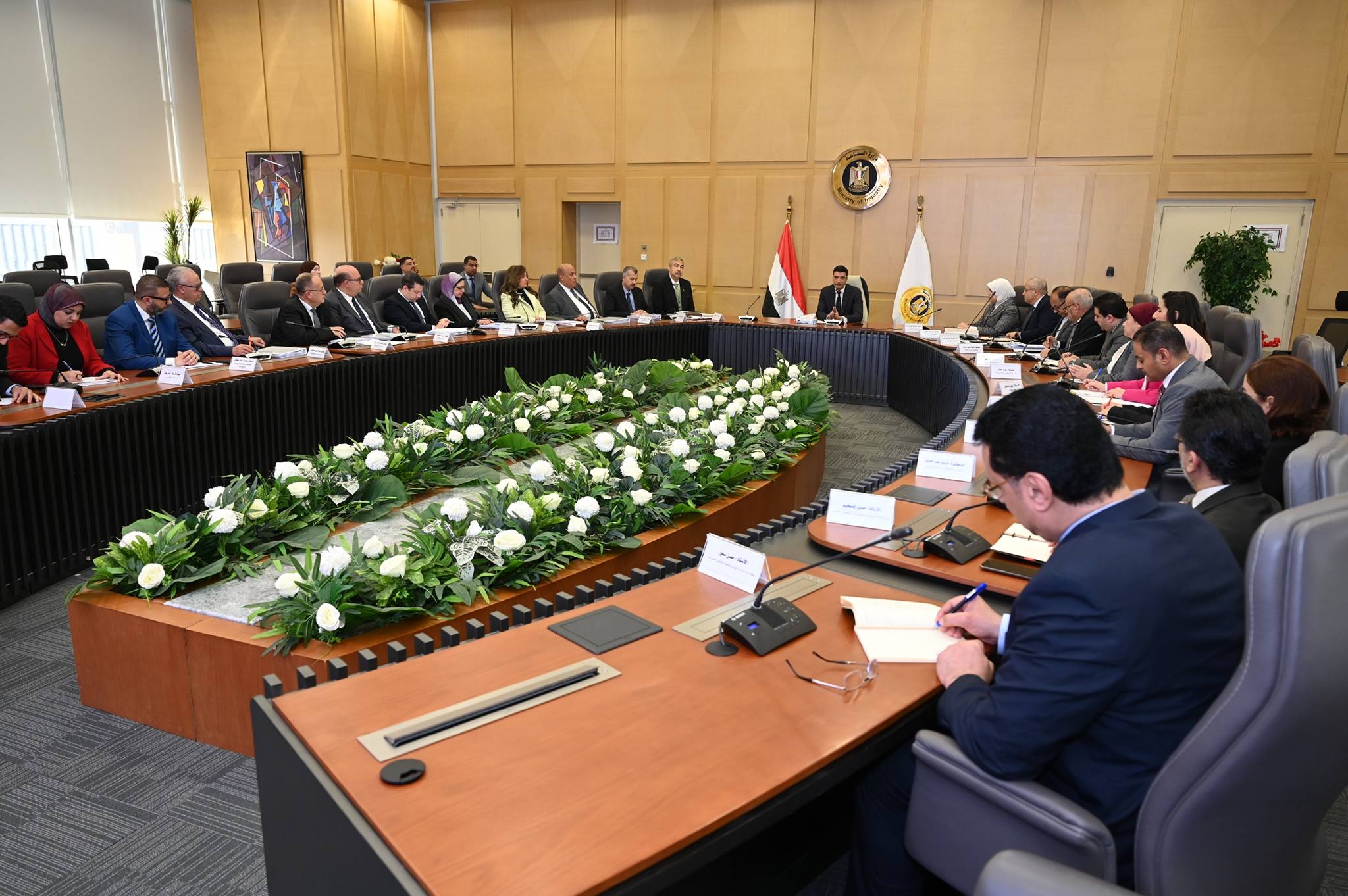 وزير الصناعة يترأس مجلس إدارة مركز تحديث الصناعة