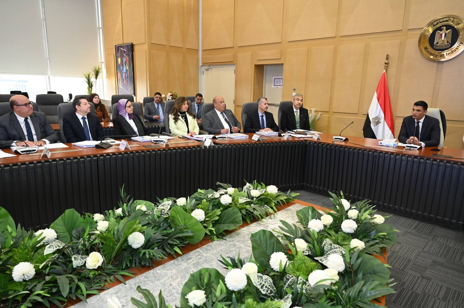 وزير الصناعة يترأس مجلس إدارة مركز تحديث الصناعة