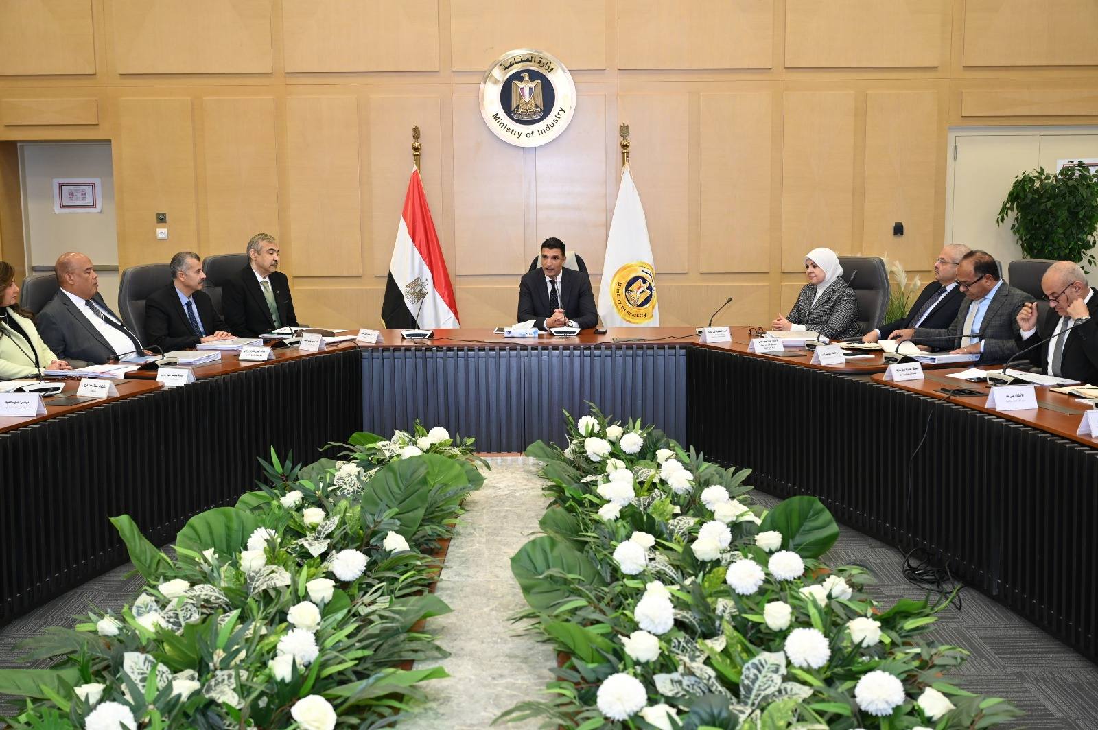 وزير الصناعة يترأس مجلس إدارة مركز تحديث الصناعة