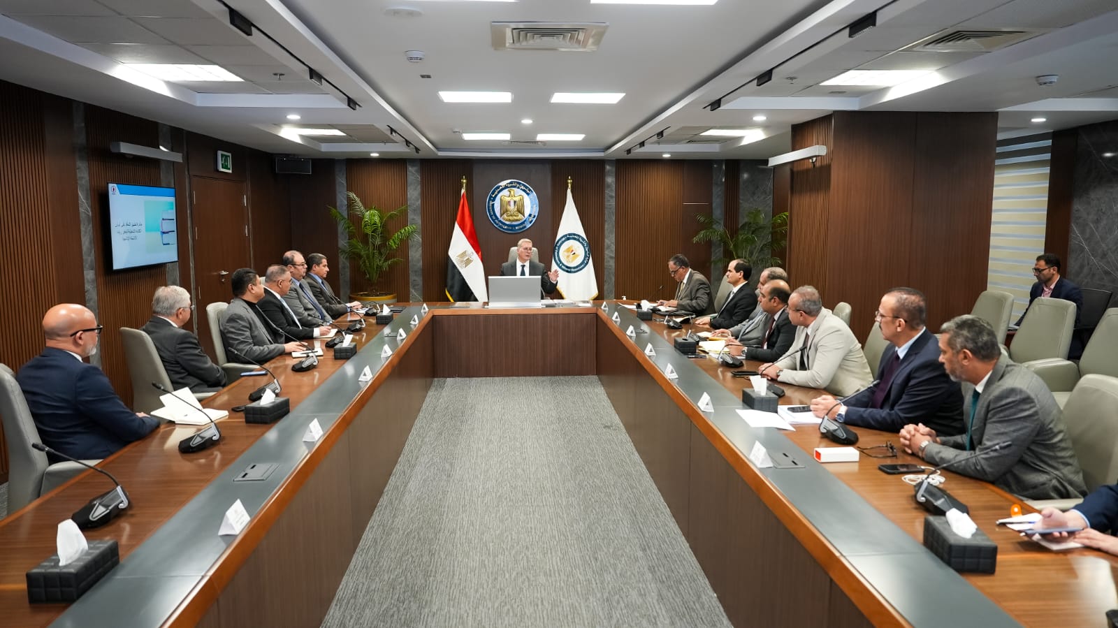 وزير البترول يجتمع مع ممثلي شركات التكنولوجيا والخدمات العالمية العاملة في مصر