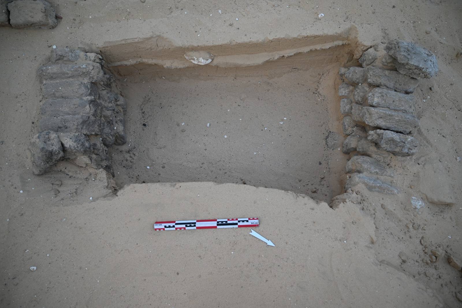 اكتشاف مدينة سكنية من القرن الـ18 وجبانة قبطية بموقع شيخ العرب همام بقنا