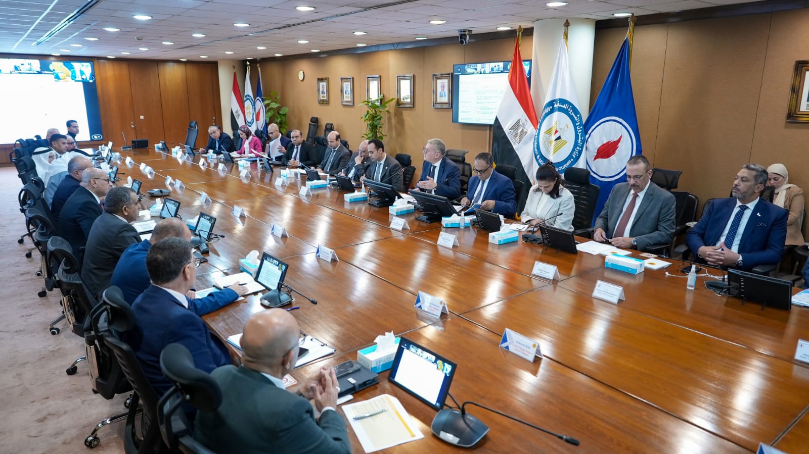 وزير البترول يؤكد على أهمية التكنولوجيا في تعظيم الاستفادة من الفرص البترولية