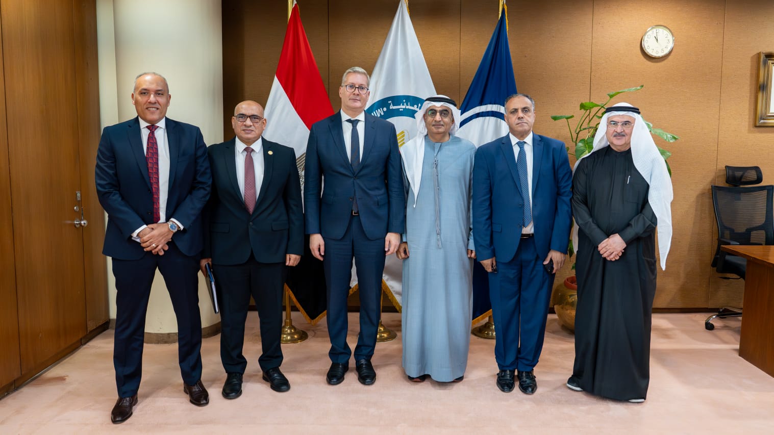 وزير البترول يؤكد على أهمية التكنولوجيا في تعظيم الاستفادة من الفرص البترولية