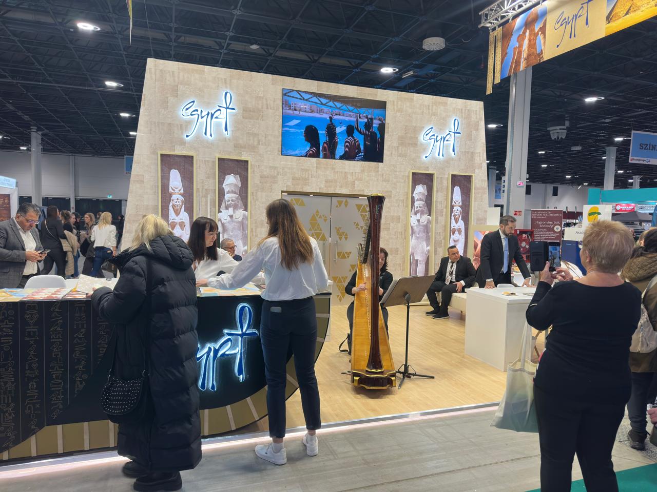 وزارة السياحة تشارك في معرضين سياحيين دوليين بالمجر وصربيا