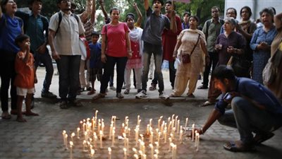 محتجون هنود يحرقون محطات كهرباء بسبب انقطاع التيار المتكرر