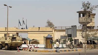 هيئة محكمة «خلية أكتوبر» تصل معهد أمناء الشرطة بطرة