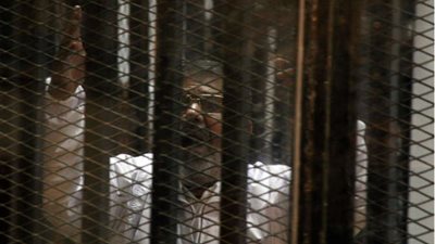 تأجيل محاكمة «مرسي» في قضية التخابر لـ 29 يونيو.. واستمرار حظر النشر