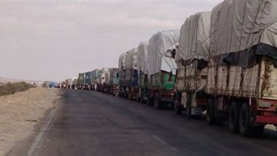 المخابرت الحربية بمطروح تنجح في إنهاء أزمة الشاحنات المصرية المحتجزة بليبيا