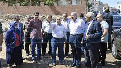 محلب يتفقد منطقة المطرية والترجمان