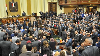 تقصي حقائق البرلمان: عجز 30 ألف طن قمح في أول زيارة ميدانية