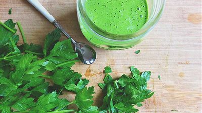 البقدونس والشبت يحتويان على مركبات تساعد في إبعاد شبح السرطان