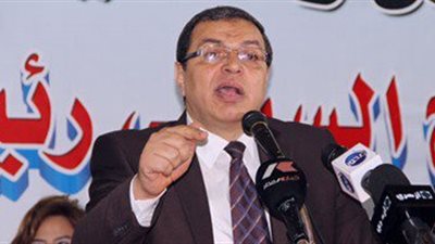 أسوان: إعداد قاعدة بيانات لعمال المناجم والمحاجر