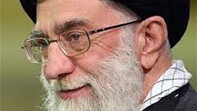 خامنئي يطالب بزيادة قدرة إيران على تخصيب اليورانيوم