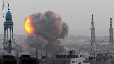 وزارة الصحة في غزة: مقتل 15 في غارة إسرائيلية على منزل قائد الشرطة