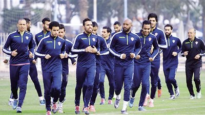الزمالك يدخل معسكرا مغلقا استعداداً للقمة