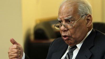 الببلاوي : مصر بعيدة عن الإفلاس