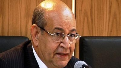 محافظ الجيزة : غير راض عن مستوى النظافة ببعض المناطق