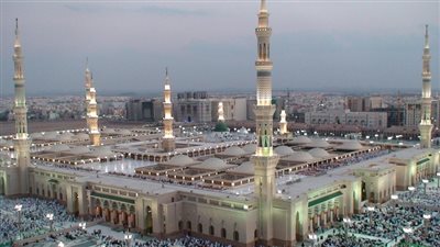 السعودية.. 3 تفجيرات في المدينة المنورة والقطيف