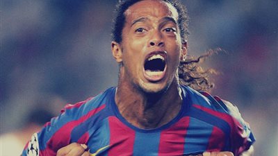 رد فعل رونالدينيو بعد الحكم بسجن ميسي في 