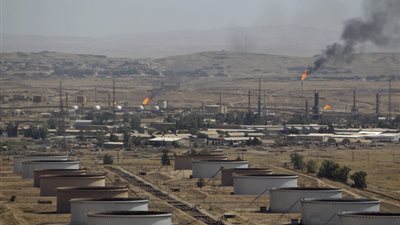 مسؤول عراقي: الأكراد بدأوا ضخ النفط من حقول كركوك