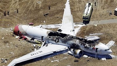 تحطم طائرة ماليزية على متنها 280 راكب بالقرب من الحدود الأوكرانية