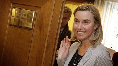 وزيرة الخارجية الإيطالية تصل القاهرة في زيارة سريعة