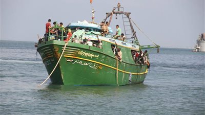 القوات البحرية تنجح فى إحباط محاولتين للهجرة غير الشرعية من 8 جنسيات