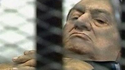 تأجيل إعادة محاكمة مبارك إلى الغد