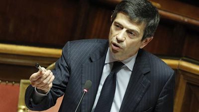 مسؤول إيطالي: توقيع اتفاق أليطاليا والاتحاد للطيران غدا