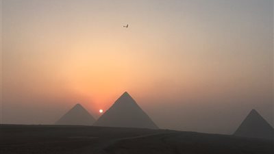 أول تعليق من قائد طائرة 