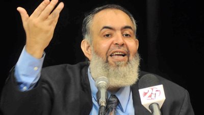 منع ابنة شقيق حازم ابو اسماعيل من السفر