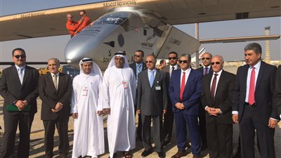 10 صور ترصد استقبال مصر طائرة سولار امبالس2